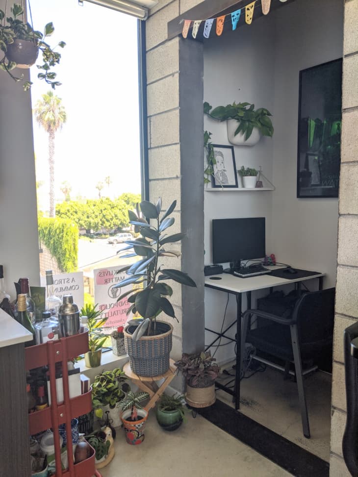 Small Industrial San Diego Apartment | Apartment Therapy
